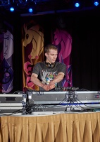 EFNW19 GalaAP Joey DSC 7399