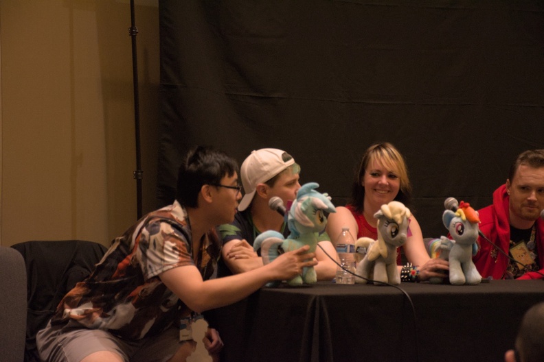 EFNW-2024-Sat-ask_plushy_tough_questions-BD-1899.jpg