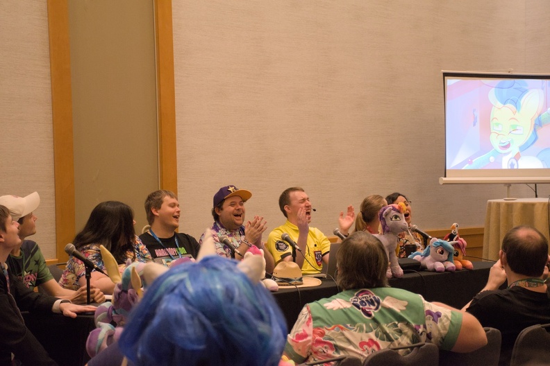EFNW-2024-Sat-Tell_Your_Tale-BD-1916.jpg