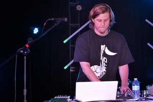 everfree northwest-ponystock-fragmenTD-brawny buck-07062013-004