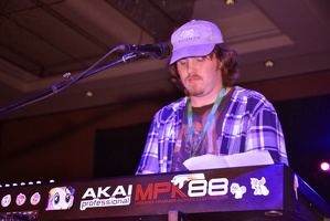 everfree northwest-saturday-ponystock-brawny buck-07052014-010