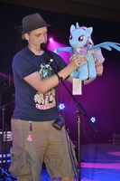 everfree northwest-saturday-ponystock-brawny buck-07052014-055