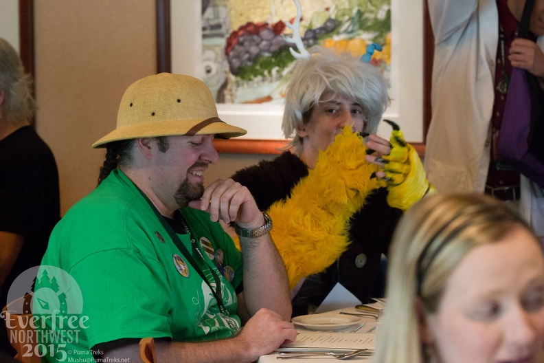 EFNW-dinner_with_discord-mushu-007.jpg