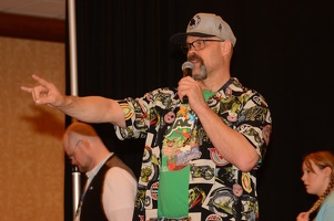 efnw-charityauction-brawny-05132017-078