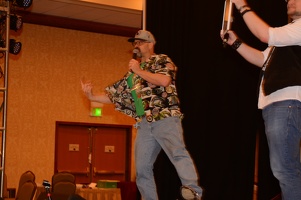 efnw-charityauction-brawny-05132017-088