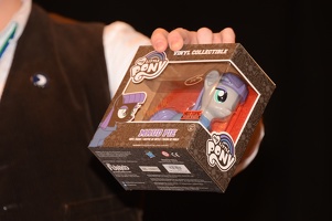 efnw-charityauction-brawny-05132017-094