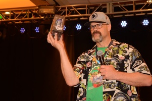 efnw-charityauction-brawny-05132017-095