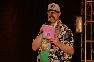 efnw-charityauction-brawny-05132017-132