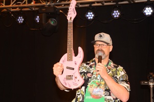 efnw-charityauction-brawny-05132017-144