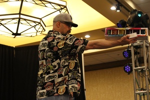 efnw-charityauction-schmarity-05132017-006