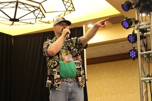 efnw-charityauction-schmarity-05132017-038