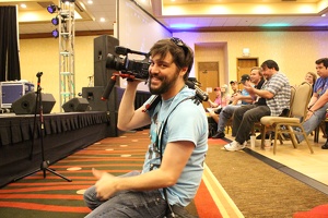 efnw-charityauction-schmarity-05132017-061