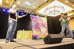 efnw-charityauction-schmarity-05132017-075