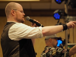 efnw-chartyauction-lhet-05132017-033