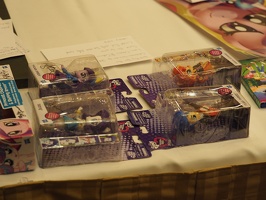 efnw-chartyauction-lhet-05132017-041