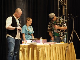 efnw-chartyauction-lhet-05132017-043