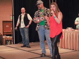 efnw-chartyauction-lhet-05132017-057