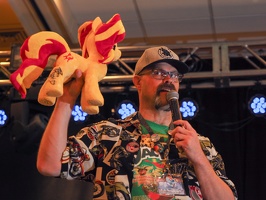 efnw-chartyauction-lhet-05132017-068