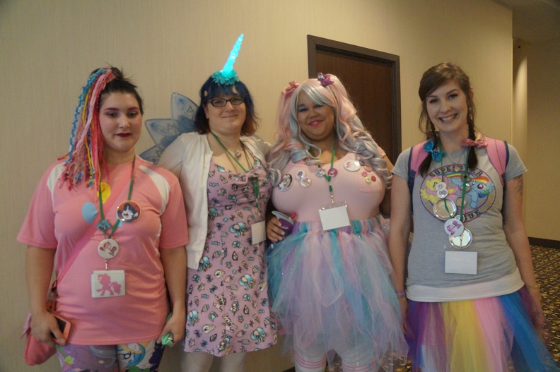 efnw-cosplayphotoshoot-igotzdasparklez-05132017-022.jpg