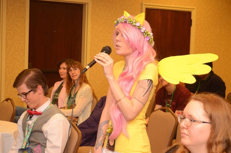 efnw-oddmanout-brawny-05122017-009.jpg