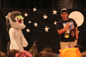 efnw-openingceremonies-kaitlyn-05122017-001