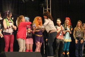 efnw-openingceremonites-schmarity-05122017-047